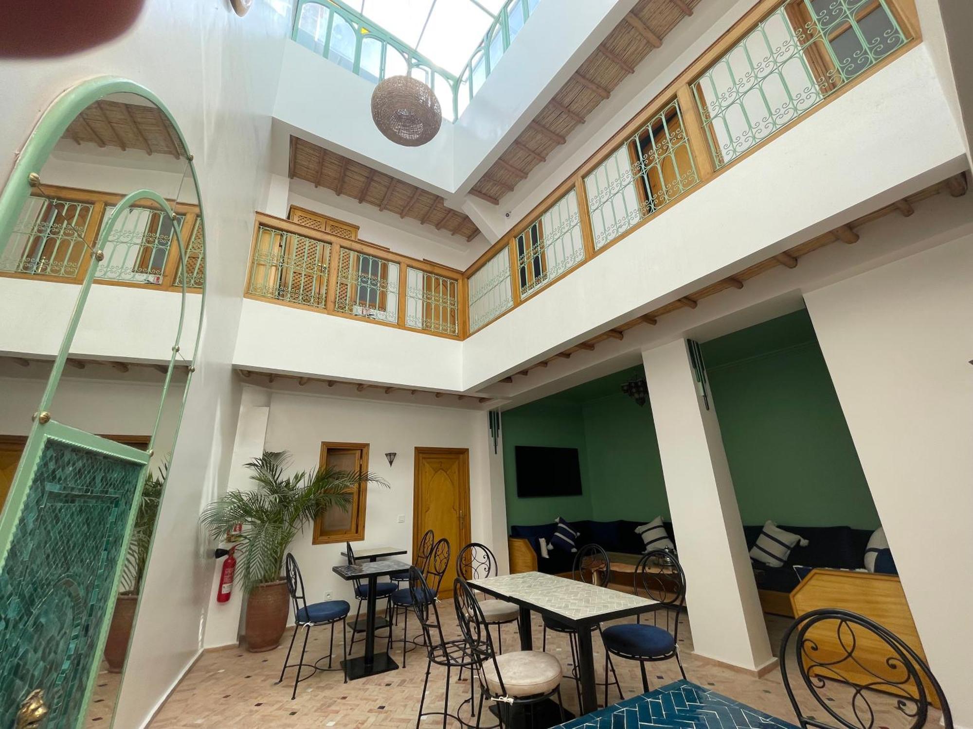 Riad Madinina Marrakesh Bagian luar foto