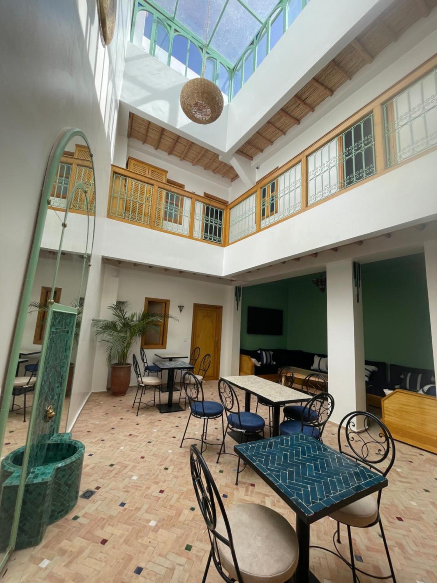 Riad Madinina Marrakesh Bagian luar foto