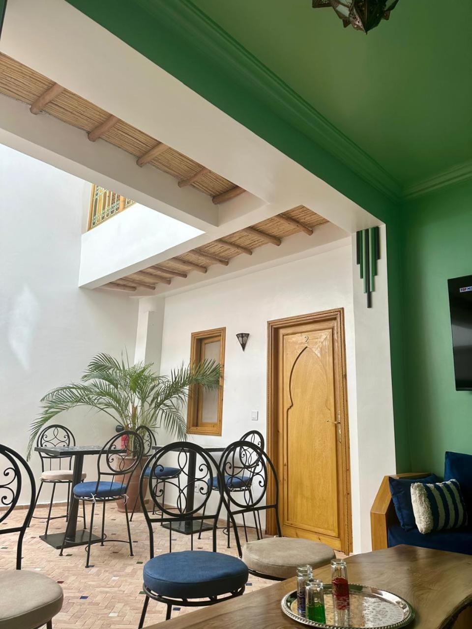 Riad Madinina Marrakesh Bagian luar foto