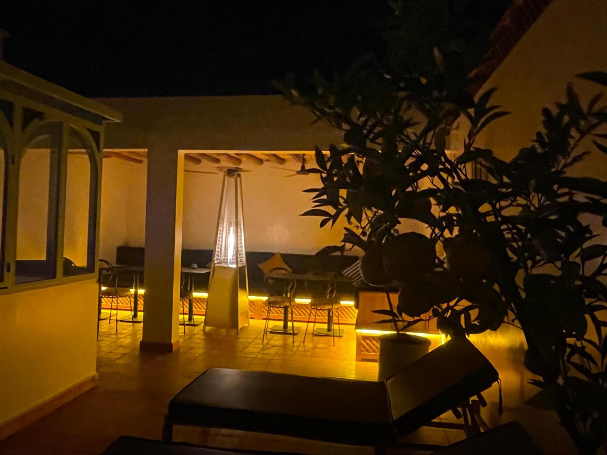 Riad Madinina Marrakesh Bagian luar foto